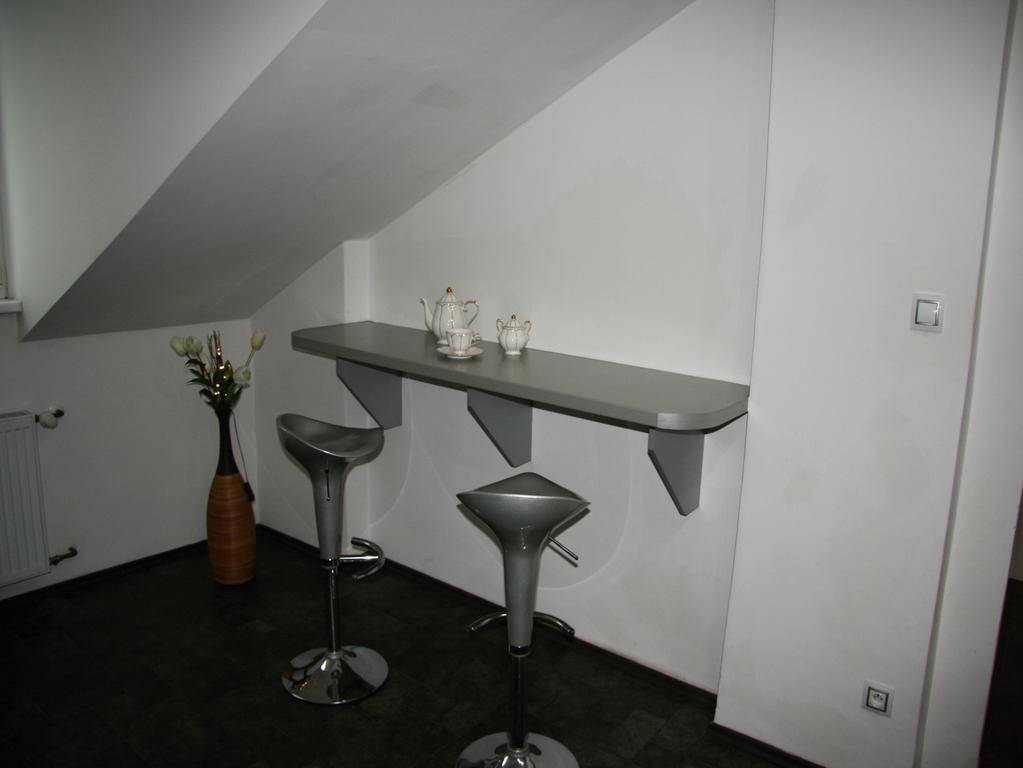 Apartman Dr. Engla Карлови Вари Стая снимка