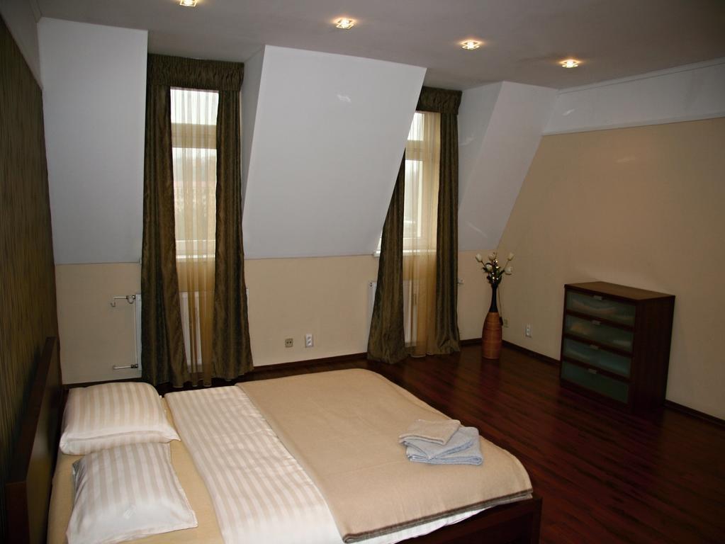 Apartman Dr. Engla Карлови Вари Стая снимка